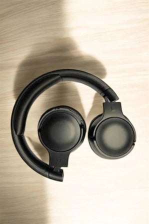 Kablosuz Bluetooth Kulaklık Anc/enc Destekli Kulak Üstü Yüksek Ses Kaliteli