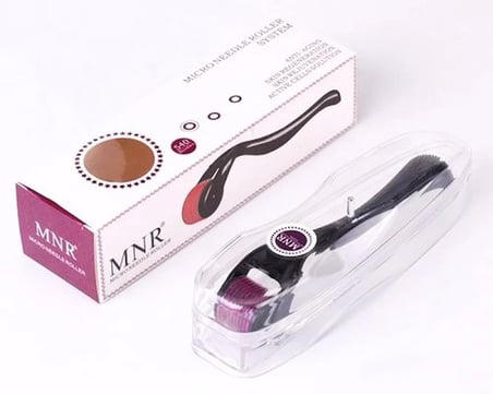 Hediye Dermaroller Titanyum 540 İğneli 0.5mm