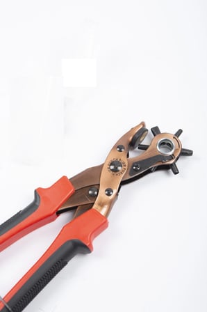 Hediye Kemer - Deri Delme Pensesi 6 Farklı Oval Ve Yuvarlak Delikler