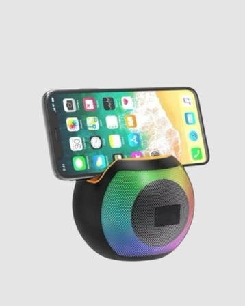 Hediye Taşınabilir Bluetooth Hoparlör – Rgb Işıklı, Güçlü Bas Ve 8 Saat Pil Ömrü
