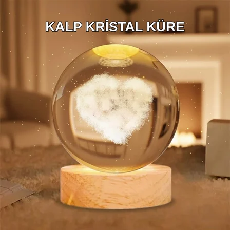 Hediye Ahşap Standlı Kalp Motifli Işıklı Cam Küre Hediye Seçeneği