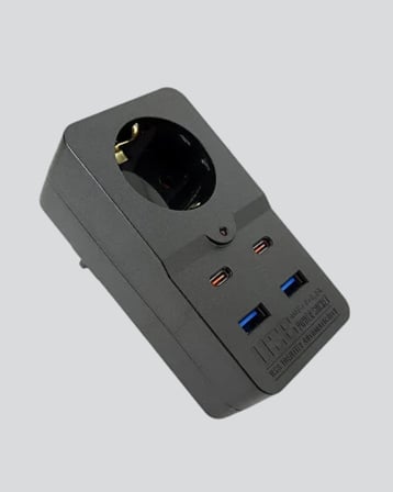 Hediye Isıya Dayanıklı Pc Gövdeli Akım Korumalı Priz 4 Usb Yeni Nesil