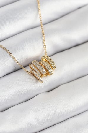 316L Çelik Zirkon Taşlı Sarmal Model Gold Renk Kadın Kolye
