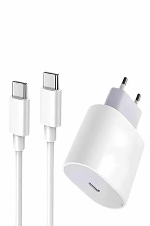 Type-C Hızlı Şarj Özellikli Cihazı USB-C Kablo Dahil