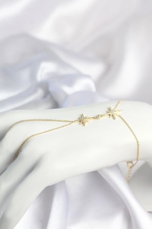 Pirinç Gold Renk Kutup Yıldızı Model Zirkon Taşlı Şahmeran