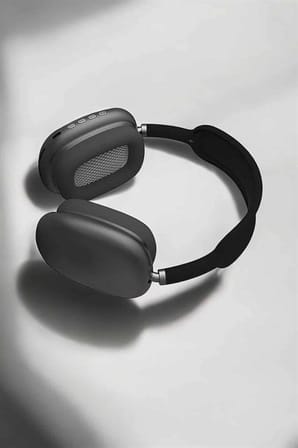 P9 Plus Hi-fi Ses Kalitesi Ayarlanabilir Mikrofonlu Bluetooth Kulaklık Siyah