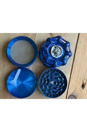 50mm Grinder, 4 Seviye Keskin Bıçaklar, Dayanıklı ve Kullanışlı Tasarım