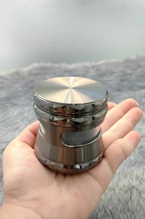 63 mm Gri Pencereli Herbal Öğütücü Tütün ve Baharat Parçalayıcı