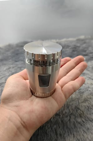50 mm Silver Pencereli Tütün Baharat Herbal Öğütücü Parçalayıcı