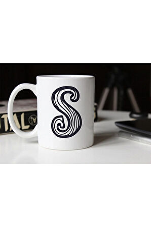 Siyah Beyaz Çizgili S Harfli Porselen Kupa Tfsbh-