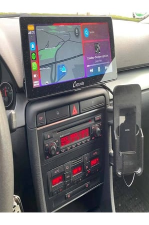 Audi A4 B6 B7 Carpuride W103 Ekran Tutucu