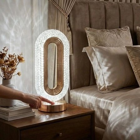 Oval Şeklinde Kristal LED Masa Lambası – Dokunmatik, 3 Renk Işık Modlu, Şarjlı Dekoratif Gece Lambas