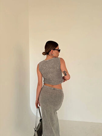 Uzun Etekli Önü Düğmeli Badi İkili Takım- Gri