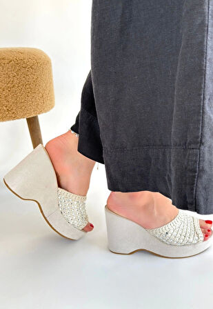 Moka Bej Triko Dolgu Topuk Terlik