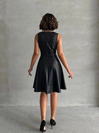 Kare yaka deri elbise siyah h24442