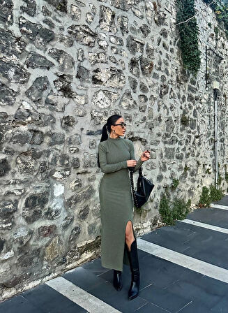 Yırtmaçlı kalın bürümcük uzun elbise Yeşil