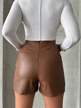 Parçalı cepli deri şort taba w26312