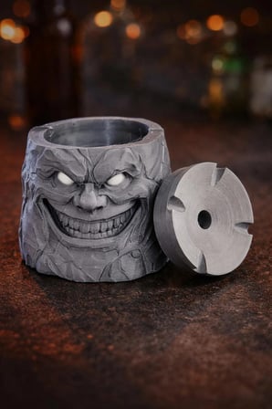 Alse 3D Korku Tasarımlı 3D Kül Tablası – Kapaklı, Dekoratif, Özel Tasarım Masaüstü Aksesuarı (85MM x 82MM)(GRİ)