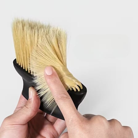 Yumuşak Kıllı ve Ergonomik Saplı Araç İçi Detaylı Toz Temizleme Fırçası