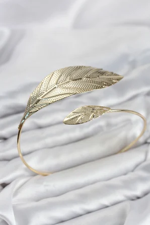 Pazu Bileklik Gold Renk Pirinç Yaprak Model