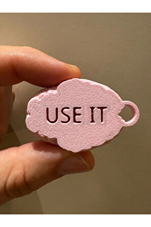 "USE IT" Beyin Tasarımlı Anahtarlık Seti (2 Adet) - Pembe PLA Malzeme, Zincir Dahil
