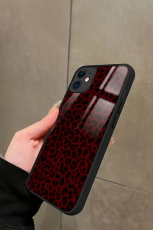 Apple iPhone 11 Uyumlu Bordo Leopar Tasarımlı Parlak Silikon Kılıf