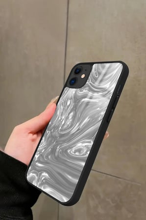 Apple iPhone 11 Uyumlu Beyaz Tasarımlı Parlak Silikon Kılıf
