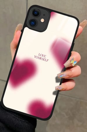 Apple iPhone 11 Uyumlu Love Yazılı Parlak Silikon Kılıf