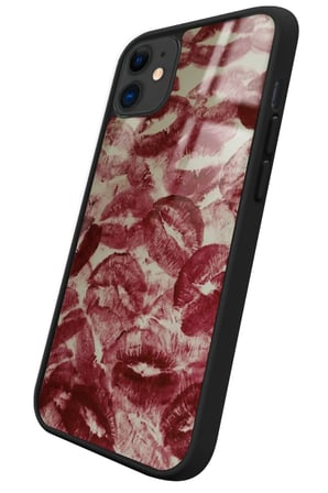 Apple iPhone 11 Uyumlu Dudak Tasarımlı Parlak Silikon Kılıf