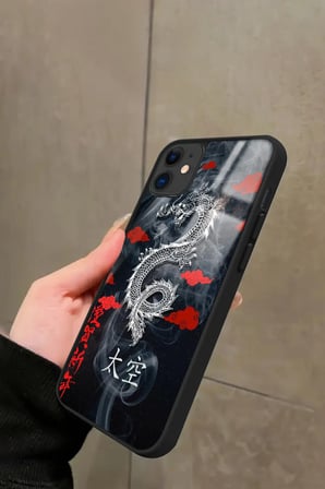 Apple iPhone 11 Uyumlu Dragon Tasarımlı Parlak Silikon Kılıf