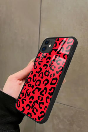 Apple iPhone 12 Uyumlu Kırmızı Leopar Tasarımlı Parlak Silikon Kılıf