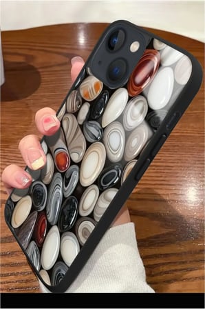 Apple iPhone 13 Uyumlu Renkli Taş Tasarımlı Parlak Silikon Kılıf