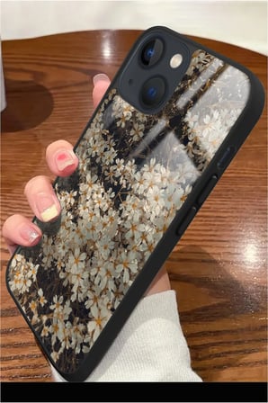 Apple iPhone 14 Uyumlu Beyaz Çiçek Tasarımlı Parlak Silikon Kılıf