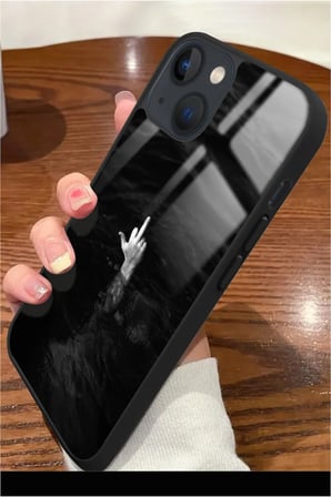 Apple iPhone 15 Uyumlu El Haraketi Tasarımlı Parlak Silikon Kılıf