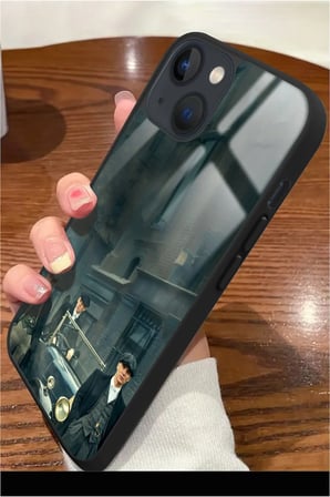Apple iPhone 15 Uyumlu Peaky Blinders Tasarımlı Parlak Silikon Kılıf