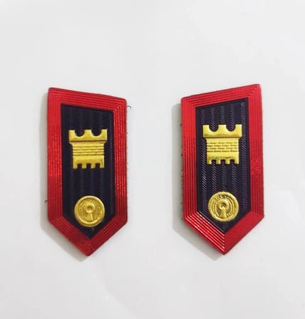 Single Sword plastik jandarma asayiş yaka spoletleri Personel Aksesuarı Resmi Teçhizat Askeri Parça