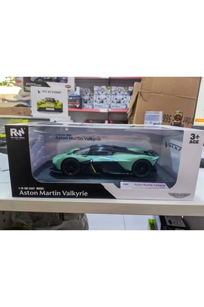 1:18 Ölçek Orjinal Lisanslı Diecast Metal Aston Martin Valkyrie Araba ( YEŞİL )