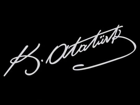 Atatürk İmzası Sticker 30 x 9 cm