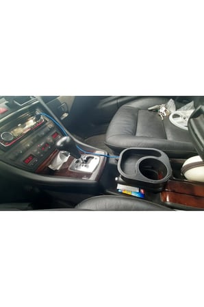 Audi A6 C5 Bardak tutucu