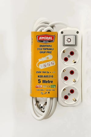 Özel Üretim Beyaz Uzatma Kablosu Elektrik Amiral 3' lü Topraklı Anahtarlı 5 Metre Kablolu Grup Priz