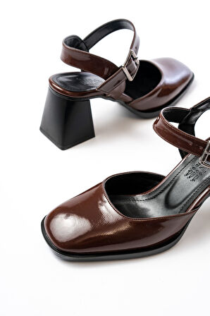 İNF-40450 Kahve Rugan Günlük Arkası Açık Topuklu Kadın Ayakkabı