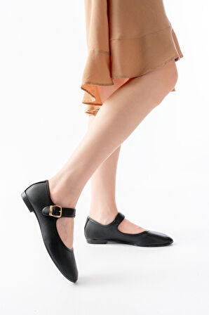 2606 Siyah Baretli Günlük Kadın Ayakkabı