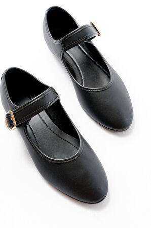 2606 Siyah Baretli Günlük Kadın Ayakkabı