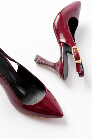 719 Bordo Rugan Sivri Burunlu Toka Detaylı  Topuklu Kadın Ayakkabı