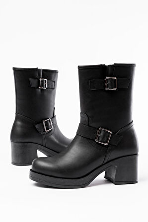 5109-3043 Siyah Toka Aksesuarlı Fermuarlı Kalın Topuklu Günlük Kadın Bot