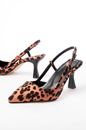 ST-002 Leopar Günlük 7 cm Topuklu Kadın Ayakkabı