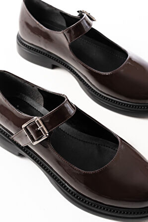 YSN-4444 Kahve Rugan Günlük Kadın Ayakkabı