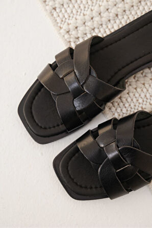 Marlen Siyah Hakiki Deri Terlik