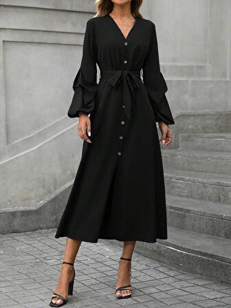 Kadın Uzun Kollu Derin V Yakalı Belden Kuşaklı önden Düğmeli Janjan Krep Elbise