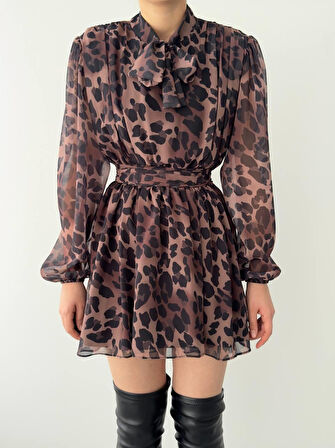 Tepa Fiyonk Detay Elbise